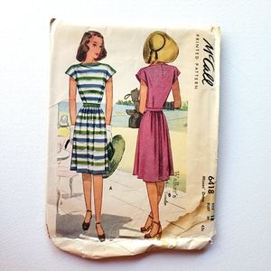1940s Vintage McCalls 6418 Sleeve Midi Dress Sewing Pattern